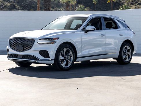 Used 2026 Genesis GV70 2.5T Advanced image 1