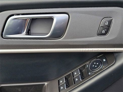 New 2026 Ford Explorer ST-Line image 15