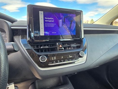 Used 2023 Toyota Corolla LE w/ Carpet Mat Package (TMS) image 20