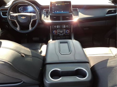 Used 2023 Chevrolet Tahoe High Country image 12