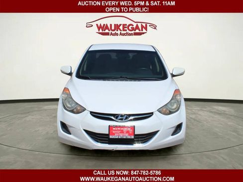 Used 2011 Hyundai Elantra GLS FWD image 2