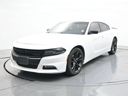 Used 2016 Dodge Charger SXT w/ Plus Group