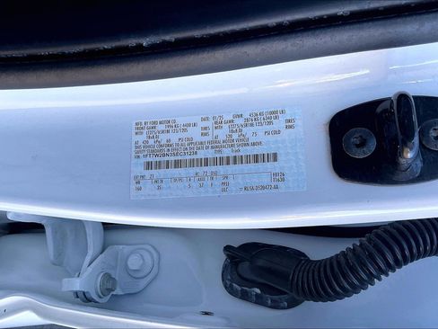 Used 2025 Ford F250 XLT image 19
