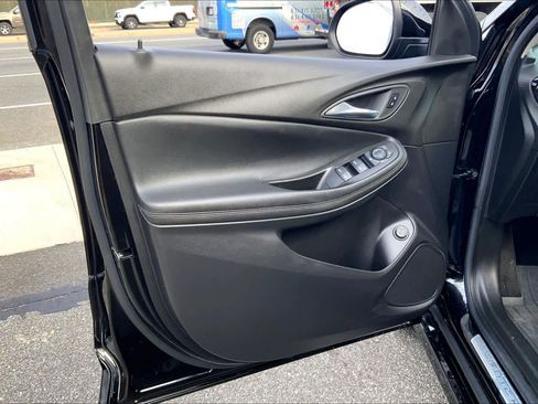 Used 2023 Buick Encore GX Select w/ Sport Touring Package image 20