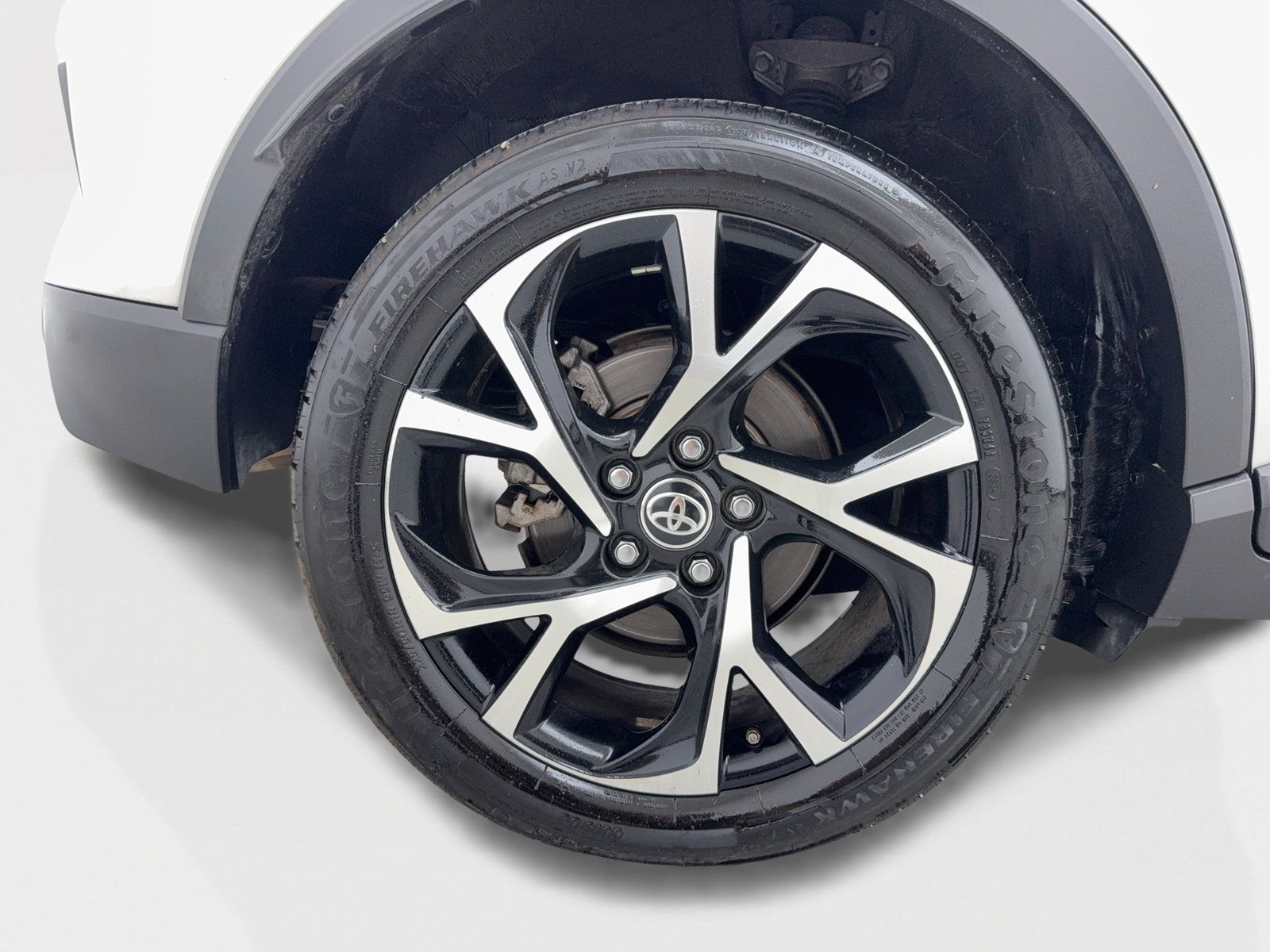 Used 2020 Toyota C-HR XLE FWD image 47