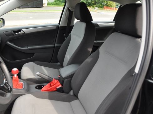 Used 2017 Volkswagen Jetta S FWD image 19