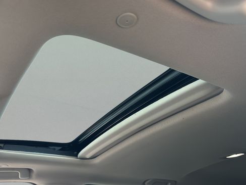 Certified 2024 Honda CR-V EX image 11