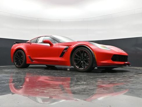 Used 2017 Chevrolet Corvette Grand Sport RWD image 39