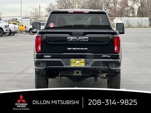 Used 2022 GMC Sierra 2500 AT4 AWD/4WD image 4
