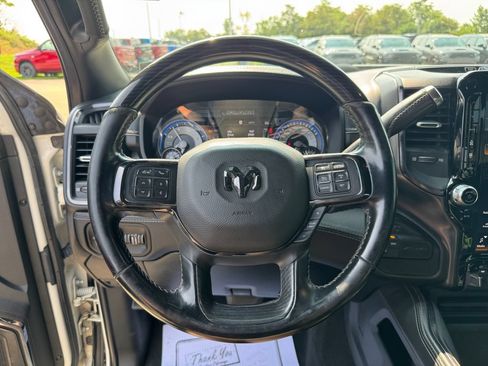 Used 2022 RAM 2500 Limited AWD/4WD image 15