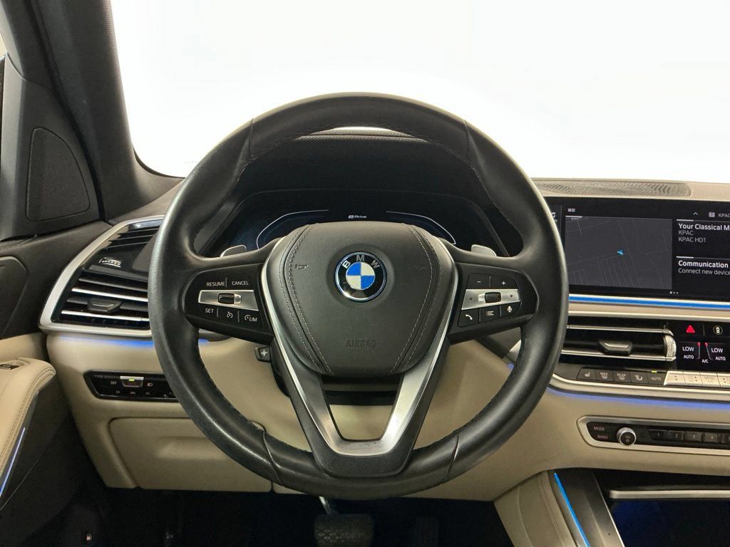 Used 2022 BMW X5 xDrive45e w/ Premium Package AWD/4WD image 16