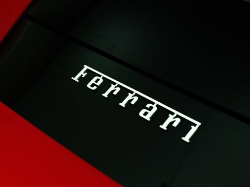 Used 2021 Ferrari F8 Tributo RWD image 20