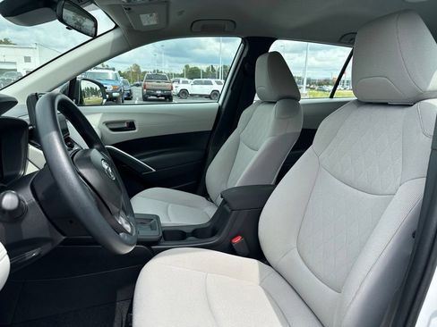 Certified 2026 Toyota Corolla Cross L AWD/4WD image 21