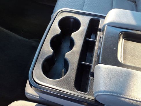 Used 2018 Chevrolet Silverado 1500 LT w/ All Star Edition image 14