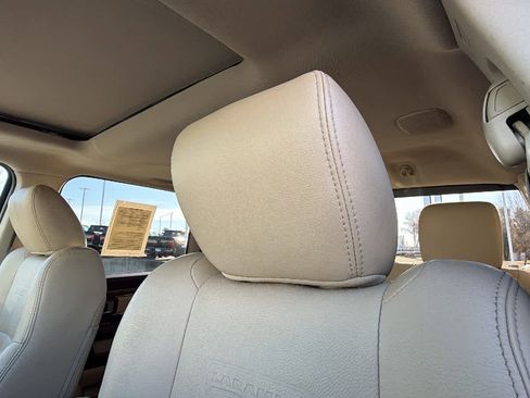 Used 2016 RAM 1500 Laramie w/ Convenience Group image 11