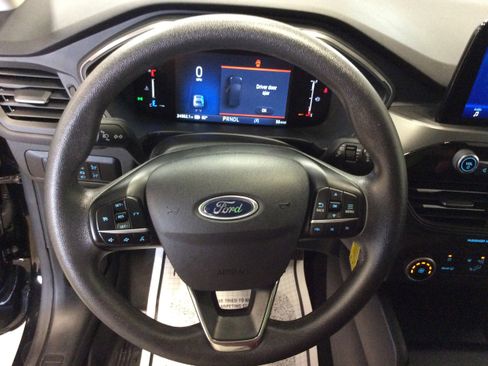 Used 2023 Ford Escape AWD image 18