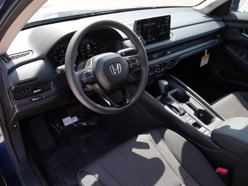 Used 2026 Honda Accord SE image 6