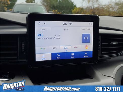 Used 2024 Ford Explorer XLT image 23