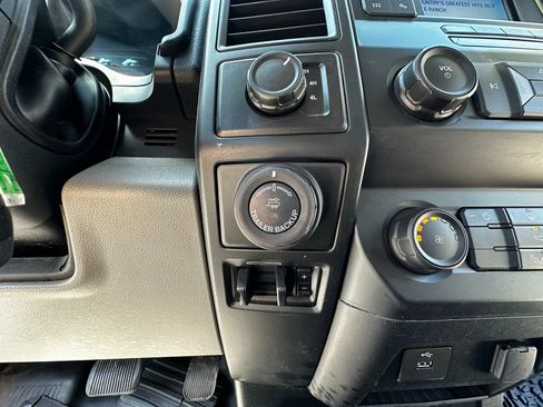 Used 2020 Ford F150 XL w/ Equipment Group 101A Mid image 10