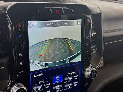 Used 2020 RAM 1500 Limited w/ Body Color Bumper Group image 20