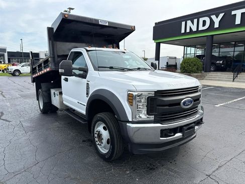 Used 2019 Ford F550 4x4 Regular Cab Super Duty image 2