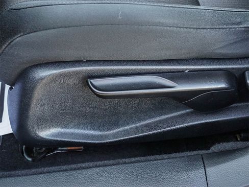 Used 2018 Honda Accord LX image 19