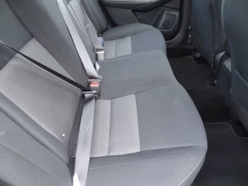 Used 2023 Nissan Sentra SV FWD image 9