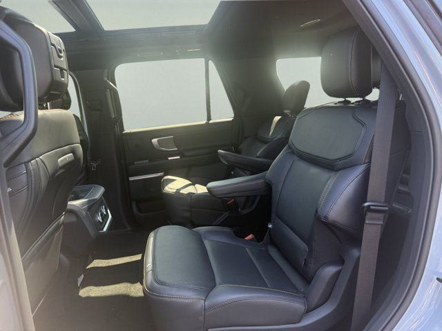 New 2027 Ford Expedition Tremor w/ Driver's Package AWD/4WD image 9