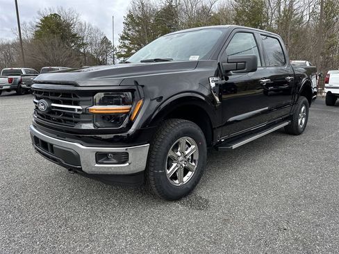 New 2025 Ford F150 XLT w/ Equipment Group 301A Standard image 3