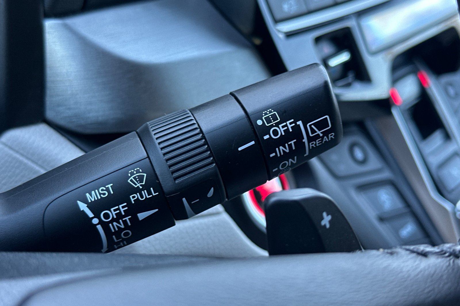 Used 2025 Honda Odyssey EX-L image 39