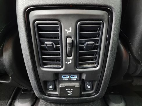 Used 2024 Dodge Durango GT image 38