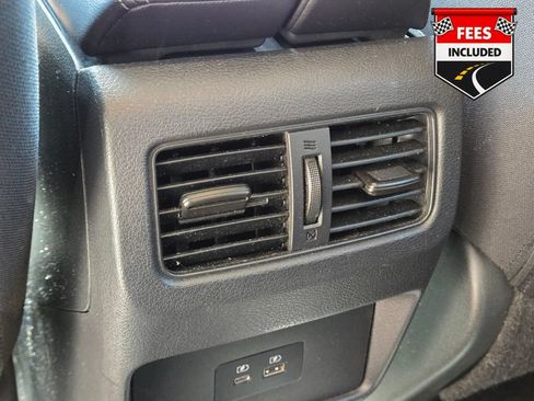 Used 2022 Nissan Rogue SV AWD/4WD image 17