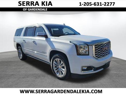 Used 2019 GMC Yukon XL Denali w/ Denali Ultimate Package image 1