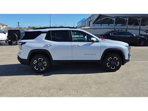 New 2026 Chevrolet Equinox ACTIV w/ Safety and Technology Package image 9