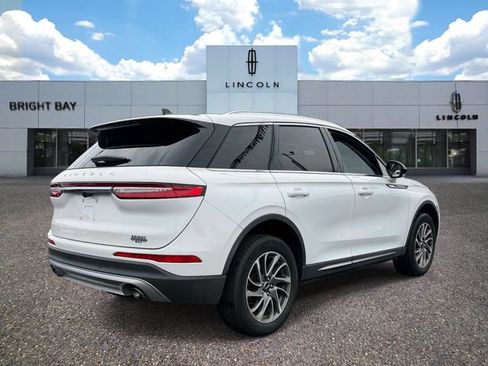 Used 2022 Lincoln Corsair AWD w/ Equipment Group 101A image 5