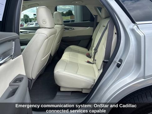 Used 2020 Cadillac XT5 Premium Luxury FWD image 16