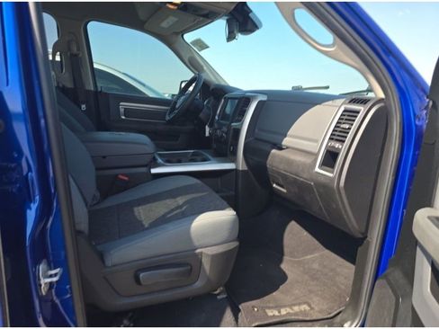 Used 2019 RAM 1500 Classic Warlock w/ Electronics Group image 14