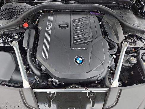 Used 2023 BMW 540i xDrive w/ Convenience Package image 27