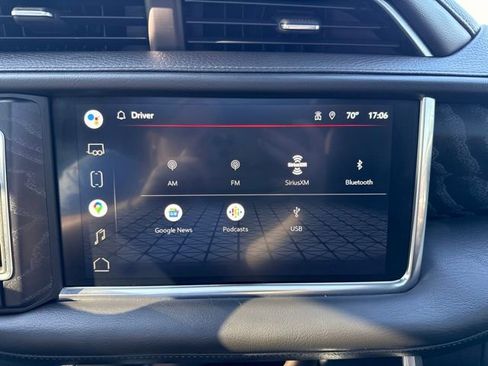 Used 2022 GMC Yukon XL Denali AWD/4WD image 43