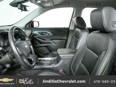 Used 2020 Chevrolet Traverse Premier AWD/4WD image 5