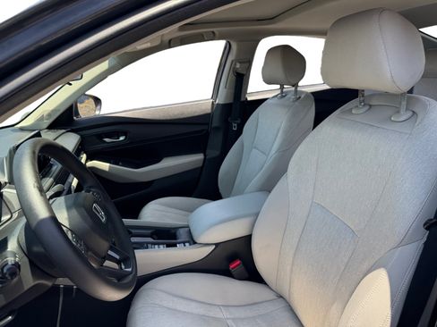 Used 2024 Honda Accord EX image 9
