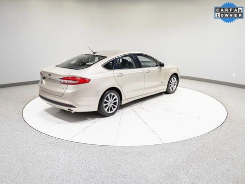 Used 2017 Ford Fusion Energi SE image 30