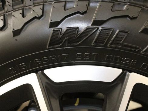 Used 2024 Jeep Compass Trailhawk image 44