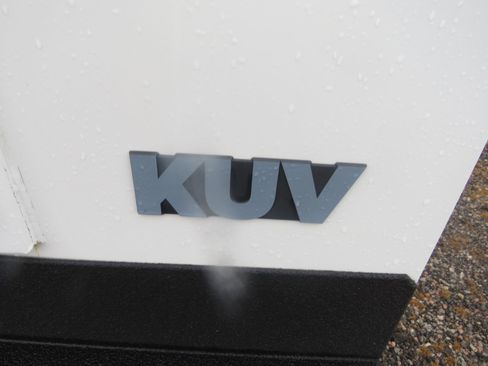 Used 2023 Ford E-350 and Econoline 350 Super Duty w/ Power Windows & Locks Group image 9