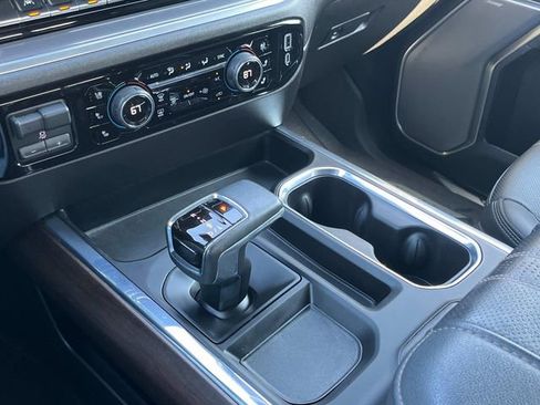 Certified 2024 Chevrolet Silverado 1500 High Country w/ High Country Premium Package AWD/4WD image 38
