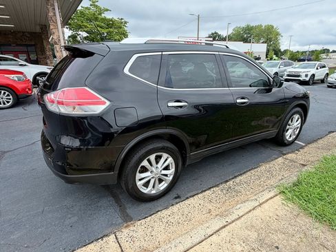 Used 2015 Nissan Rogue SV FWD image 5