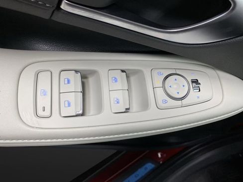 New 2025 Hyundai Sonata Limited image 31