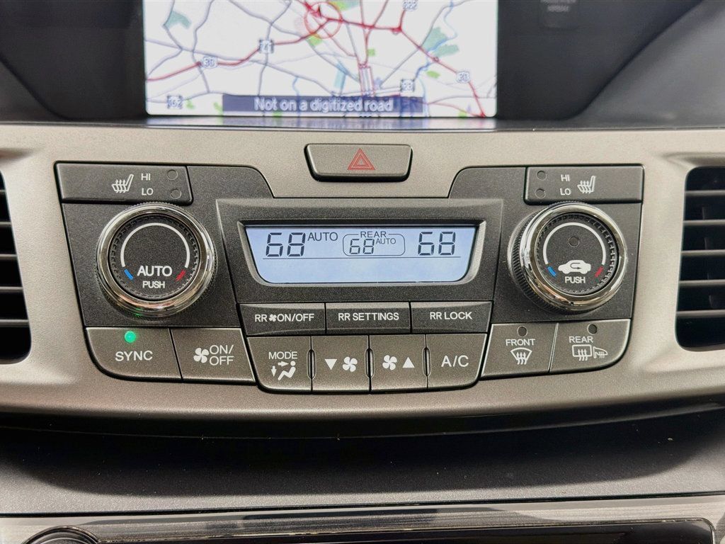 Used 2016 Honda Odyssey Touring Elite image 15