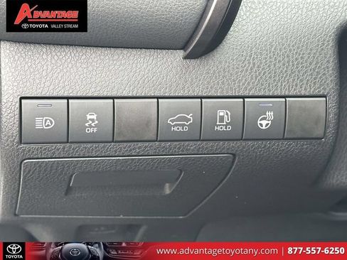 Used 2024 Toyota Camry SE w/ Cold Weather Package FWD image 25