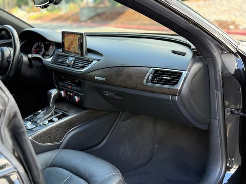 Used 2018 Audi A7 3.0T Premium Plus AWD/4WD image 17
